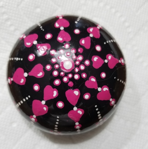 Hearts Paper Weight - Picture 2 of 3